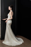Fairytale Mermaid Halter Sleeveless Wedding Dresses Glittering Straps Pearls Wedding Dress HZ1024