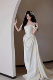 Vintage A line Off The Shoulder White Wedding Dress With Short Sleeves HZ1024