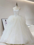 Dreamy Ball Gown Strapless Sleeveless White Tulle Wedding Dresses With Ruffles HZ1024
