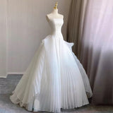 Chic Ball Gown Strapless Sleeveless White Tulle Wedding Dresses With Ruffles HZ1024