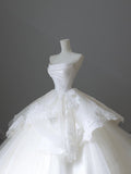 Chic Ball Gown Strapless White Sleeveless Lace Satin Wedding Dresses With Ruffles HZ1024