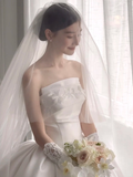 Classy Elegant Ball Gown Strapless White Satin Applique With Veil Gloves Long Wedding Dresses HZ1024