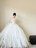 Princess Ball Gown Strapless White Satin Tulle Applique With Gloves Long Wedding Dresses HZ1024
