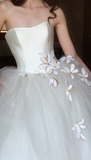 Pretty Ball Gown Strapless Satin Tulle Applique Long Wedding Dresses HZ1024