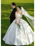 Elegant Ball Gown Strapless Satin Lace With Veil Long Wedding Dresses HZ1024