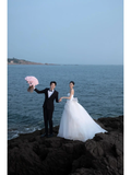 Elegant Ball Gown Strapless White Satin Tulle With Veil Long Wedding Dresses HZ1024