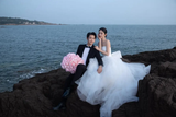 Elegant Ball Gown Strapless White Satin Tulle With Veil Long Wedding Dresses HZ1024