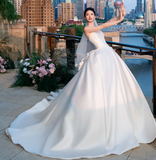 Simple Eelegant Ball Gown Strapless Satin With Veil Long Wedding Dresses HZ1024