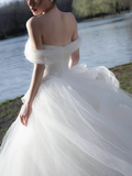 Elegant Ball Gown Off The Shoulder Tulle Long Wedding Dresses HZ1024