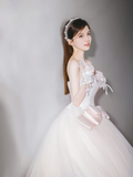 Elegant Ball Gown Strapless Tulle Lace Bow With Gloves Long Wedding Dresses HZ1024