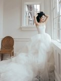 Dreamy Ball Gown Strapless Satin Tulle Long Wedding Dresses HZ1024