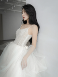 Pretty Ball Gown Spaghetti Straps Tulle Beaded Long Wedding Dresses HZ1024