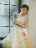 Dreamy Ball Gown Strapless Tulle Beaded Long Wedding Dresses HZ1024