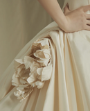 Dreamy Ball Gown Strapless Satin With Veil Long Wedding Dresses HZ1024