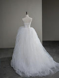 Unique Ball Gown Strapless Satin Tulle Long Wedding Dresses HZ1024