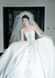 Timeless Ball Gown Strapless Satin Sequin Beaded With Veil Long Wedding Dresses HZ1024