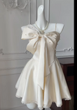 Cute A Line Spaghetti Straps Satin Beads Short Homecoming Dress 16th Birthday Outfits HZ1024