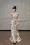 Fairytale Mermaid Halter Sleeveless Wedding Dresses Glittering Straps Pearls Wedding Dress HZ1024